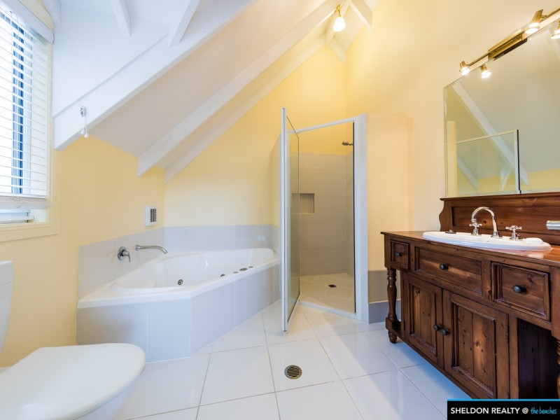 24 SAINT CRISPIN STREET, Clifton Beach QLD 4879