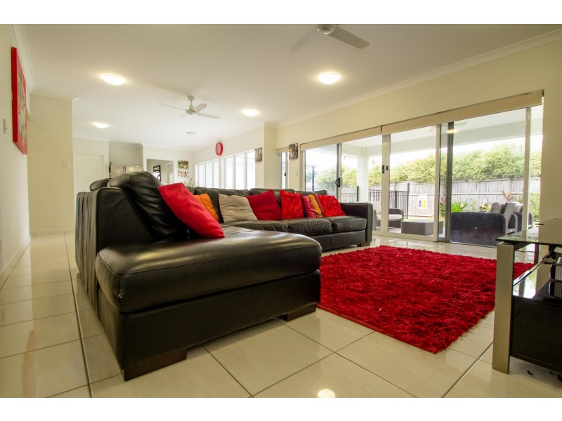 22 Torbay Street, Kewarra Beach QLD 4879