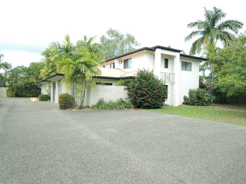 6/65-69 Cedar Rd, Palm Cove QLD 4879