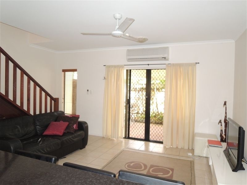 6/65-69 Cedar Rd, Palm Cove QLD 4879