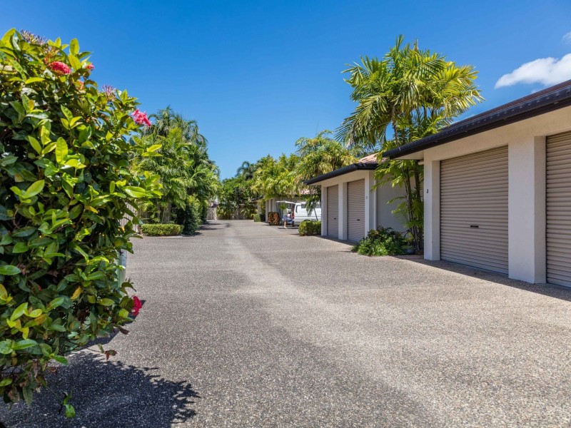 6/65-69 Cedar Rd, Palm Cove QLD 4879