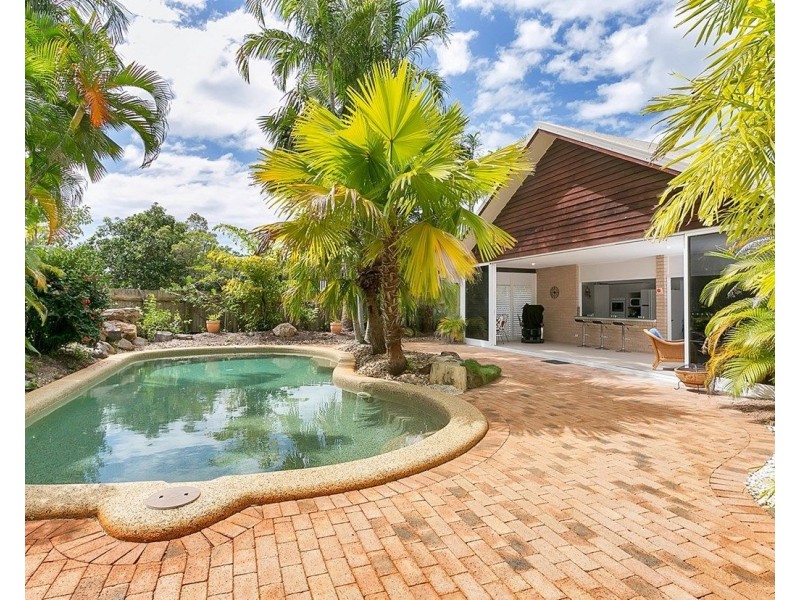 26 Beaver Street, Clifton Beach QLD 4879