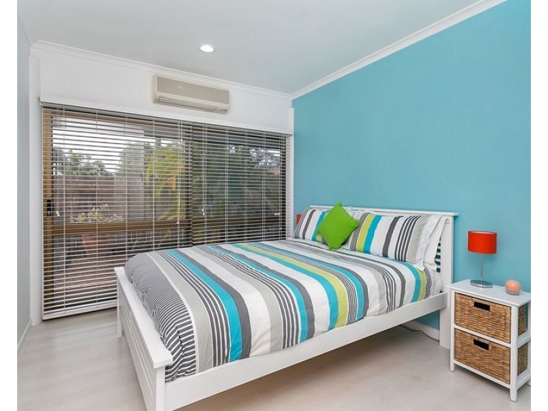 26 Beaver Street, Clifton Beach QLD 4879