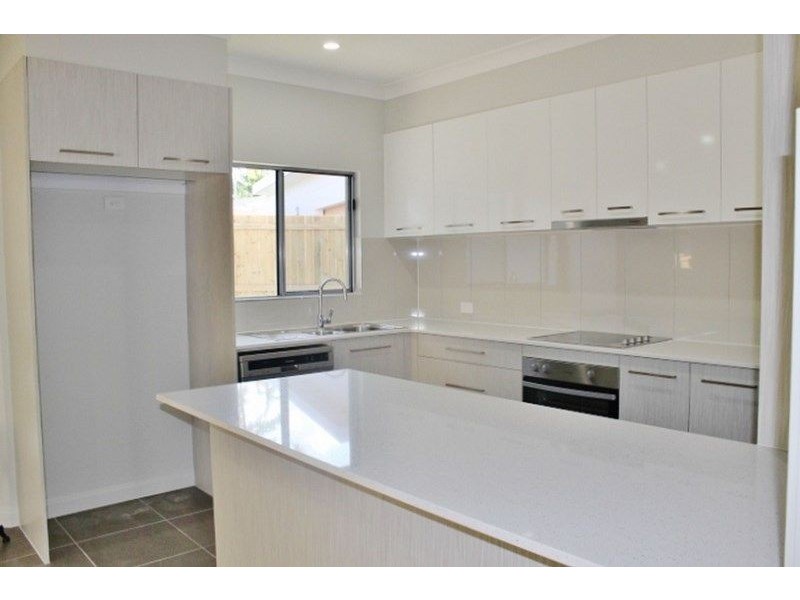 14 SCARBOROUGH CL, Kewarra Beach QLD 4879