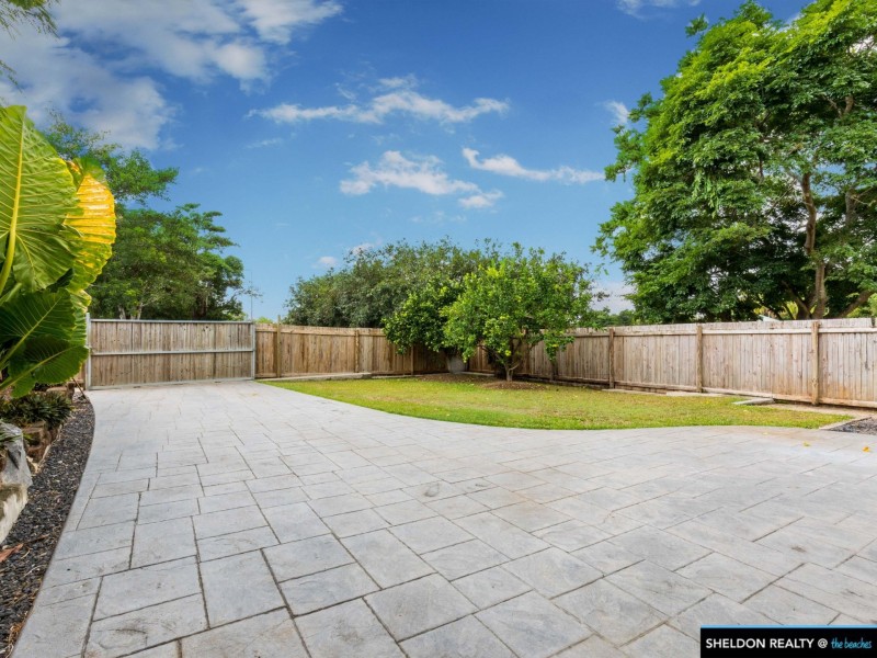 30 Survey Street, Smithfield QLD 4878