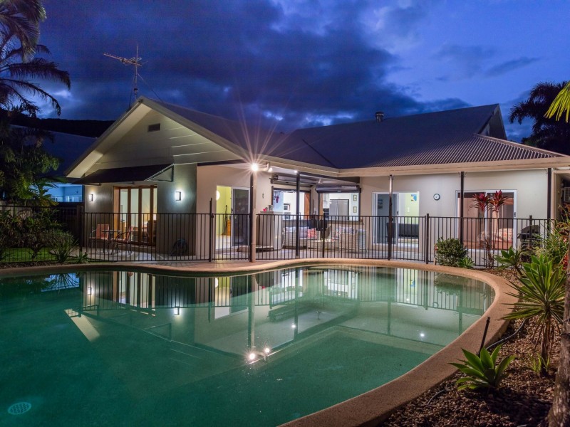 15 Ilse Close, Clifton Beach QLD 4879