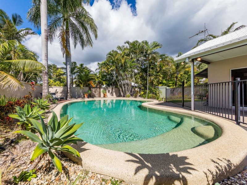 15 Ilse Close, Clifton Beach QLD 4879