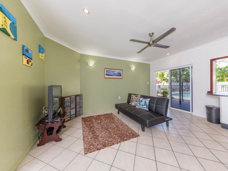 15 Ilse Close, Clifton Beach QLD 4879