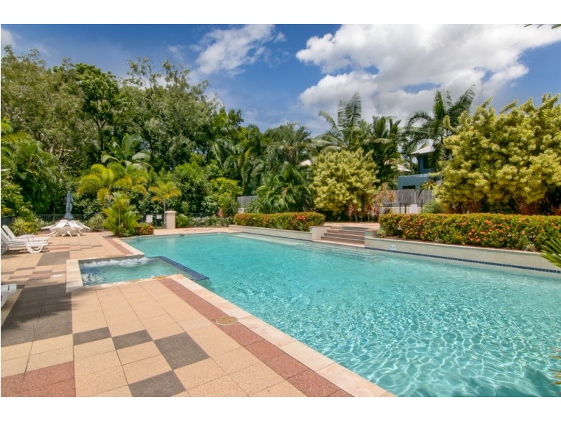 11/5-7 Arlington Esp (Lahania), Clifton Beach QLD 4879
