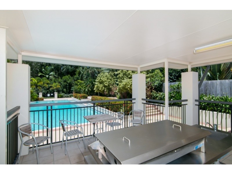 11/5-7 Arlington Esp (Lahania), Clifton Beach QLD 4879