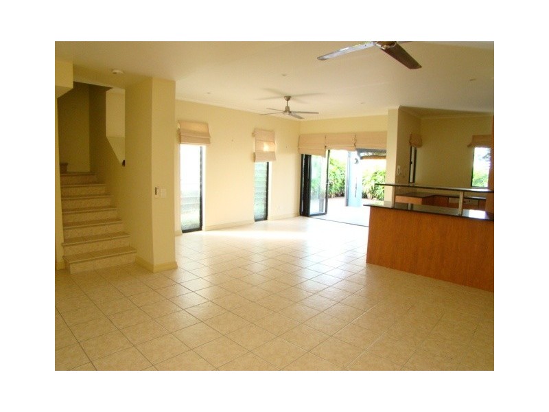 19/5-7 Arlington Esp (Lahania), Clifton Beach QLD 4879