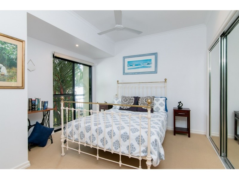 19/5-7 Arlington Esp (Lahania), Clifton Beach QLD 4879
