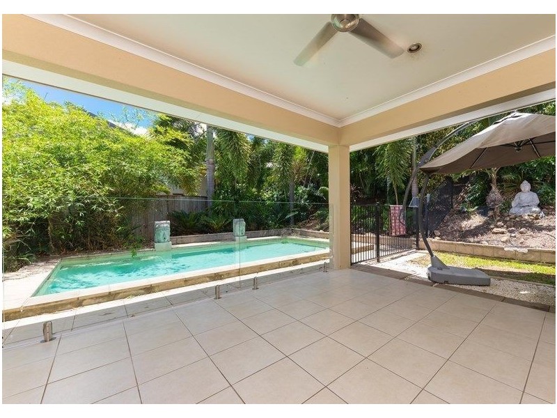 31 Aurelia Rd, Palm Cove QLD 4879