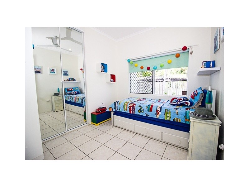 11 Escape Close, Clifton Beach QLD 4879