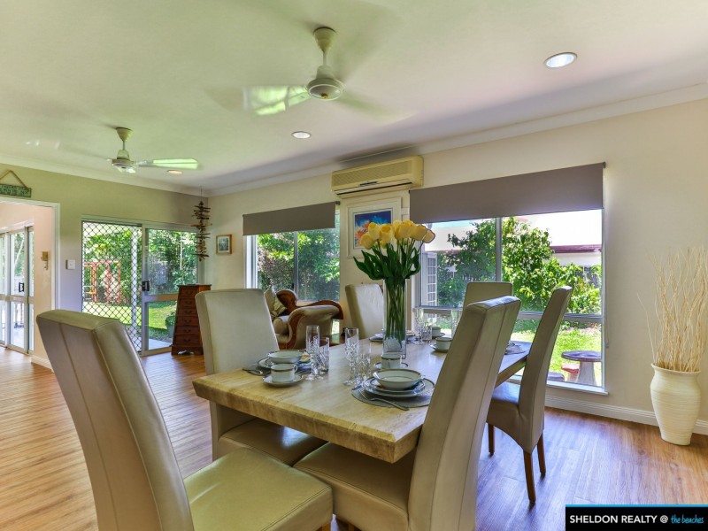 15 ISAAC SMITH CL, Kewarra Beach QLD 4879