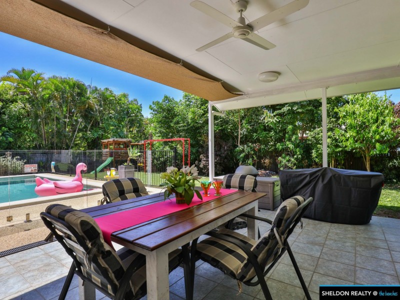 15 ISAAC SMITH CL, Kewarra Beach QLD 4879