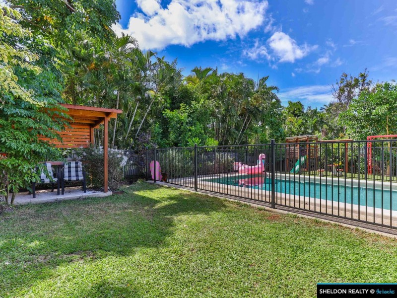 15 ISAAC SMITH CL, Kewarra Beach QLD 4879