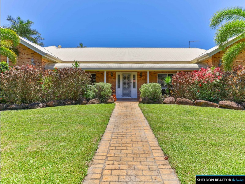 5 Pellowe St, Clifton Beach QLD 4879