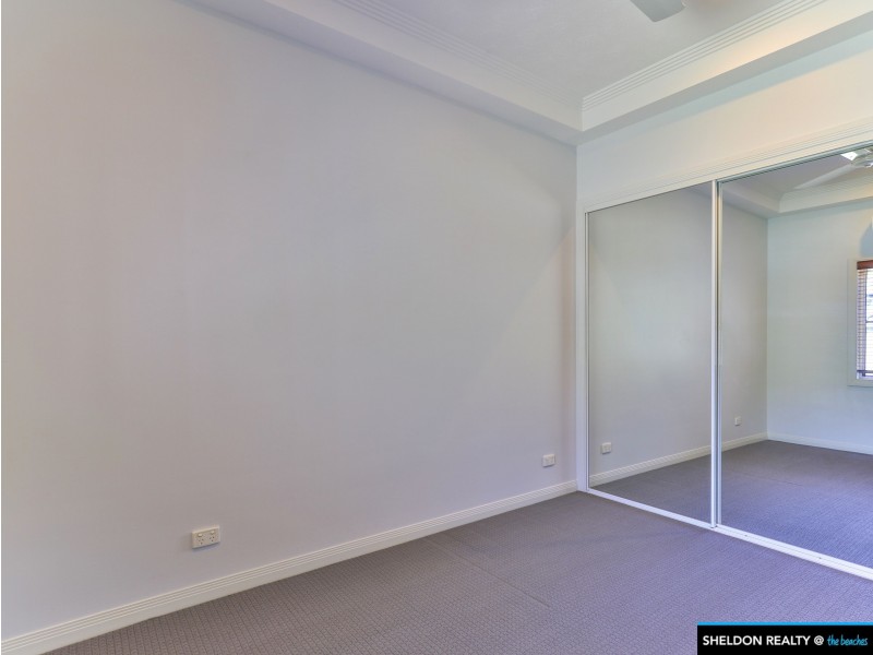 5 Pellowe St, Clifton Beach QLD 4879