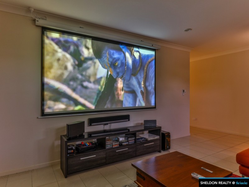 13 COASTLINE PDE, Trinity Beach QLD 4879