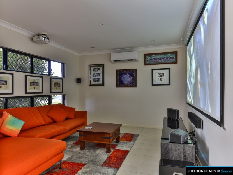 13 COASTLINE PDE, Trinity Beach QLD 4879