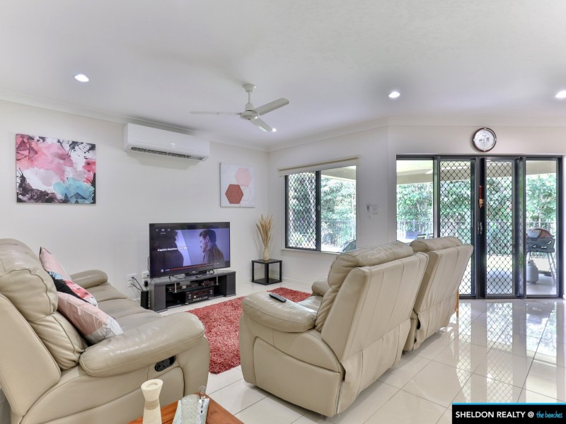 13 COASTLINE PDE, Trinity Beach QLD 4879
