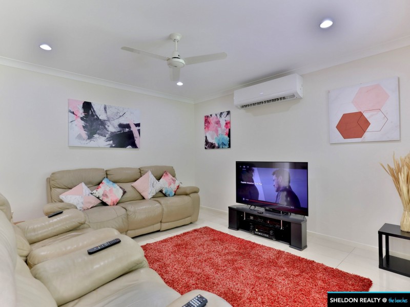 13 COASTLINE PDE, Trinity Beach QLD 4879