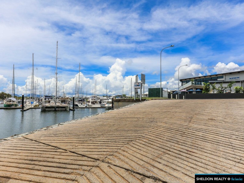 13 COASTLINE PDE, Trinity Beach QLD 4879