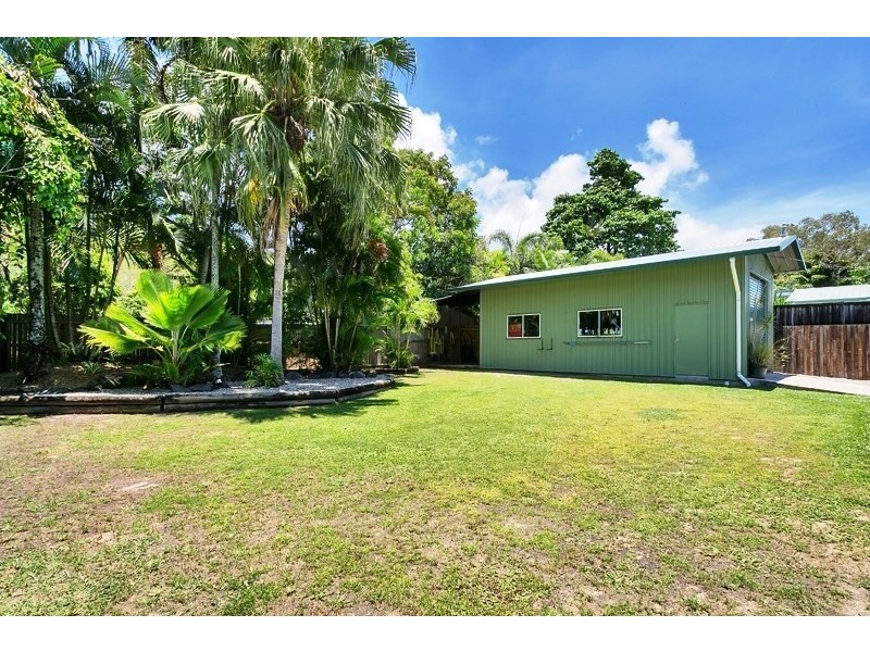 Clifton Beach QLD 4879