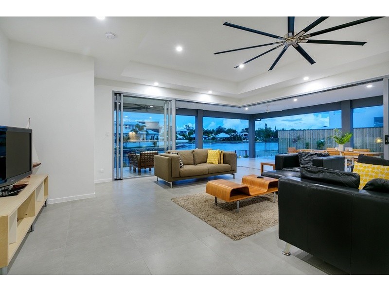 18 Bluewater Lane, Trinity Beach QLD 4879