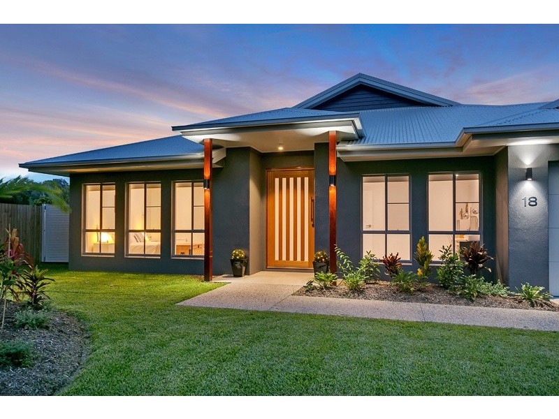 18 Bluewater Lane, Trinity Beach QLD 4879