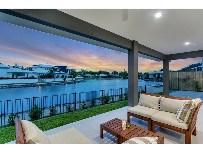 18 Bluewater Lane, Trinity Beach QLD 4879