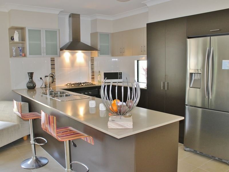 1 Como Close, Kewarra Beach QLD 4879