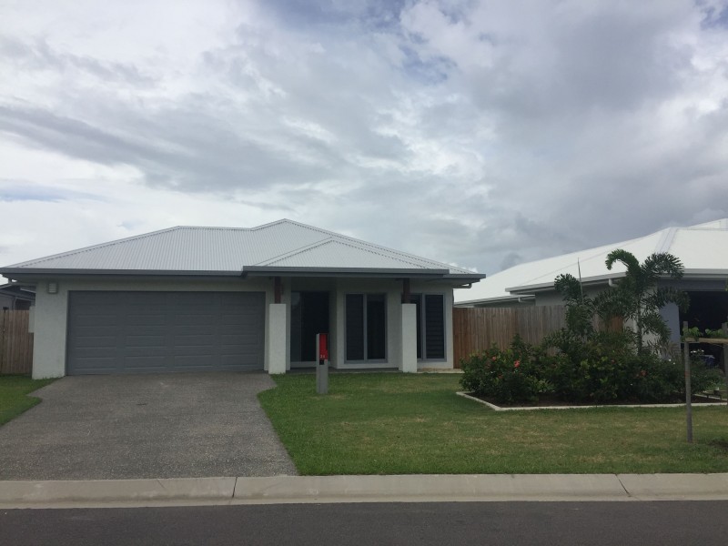 34 THORNBOROUGH CCT, Smithfield QLD 4878