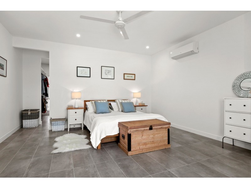 32 Bluewater Lane, Trinity Beach QLD 4879