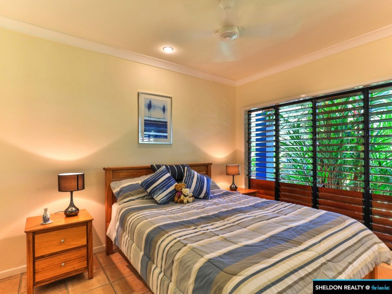 1 Melissa Close, Clifton Beach QLD 4879