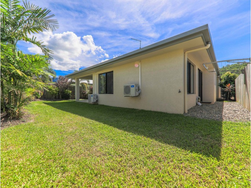 8 Eclipse Street, Trinity Beach QLD 4879