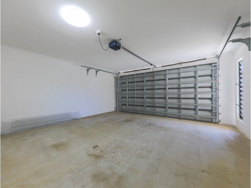 8 Eclipse Street, Trinity Beach QLD 4879