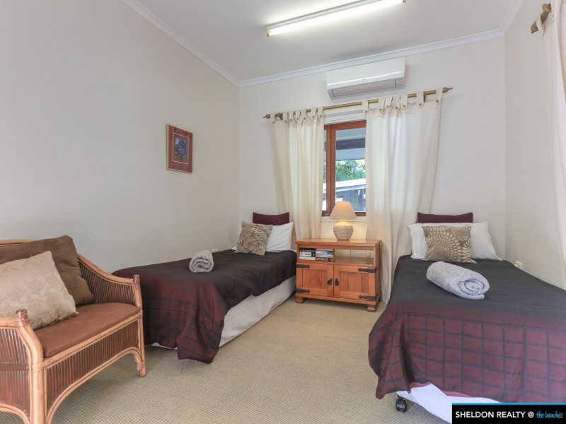 36 Satellite Street, Clifton Beach QLD 4879