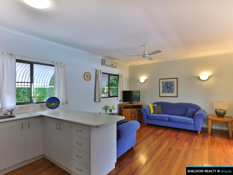 36 Satellite Street, Clifton Beach QLD 4879