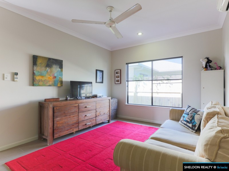 36 Hockey Avenue, Smithfield QLD 4878