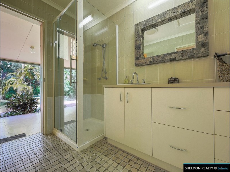 38 SATELLITE ST, Clifton Beach QLD 4879