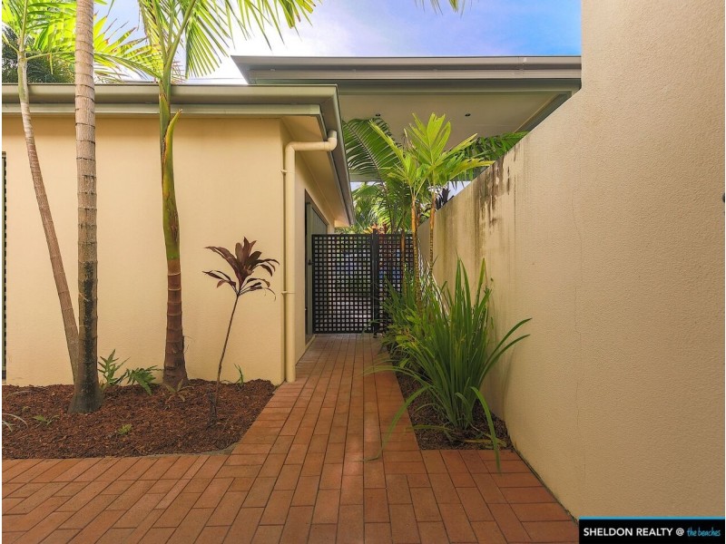 47A Cedar Road, Palm Cove QLD 4879