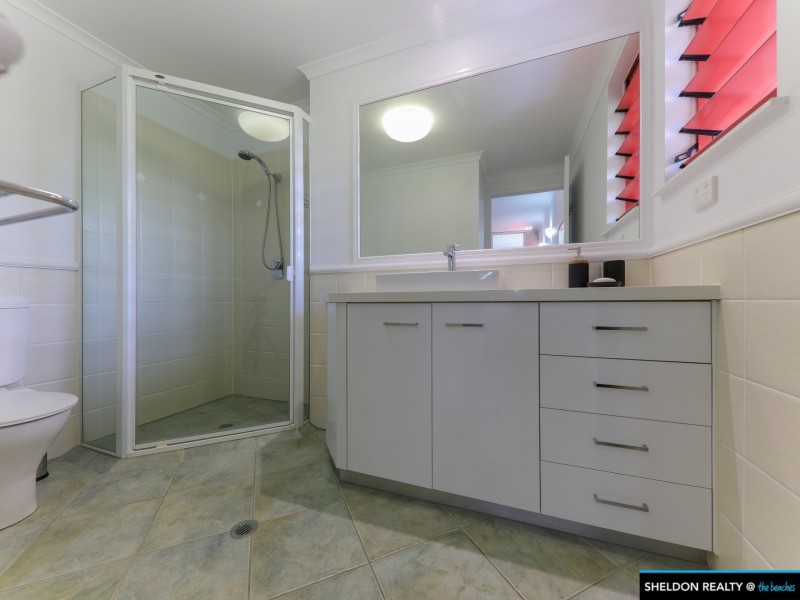 18/23-25 Veivers Road, Palm Cove QLD 4879