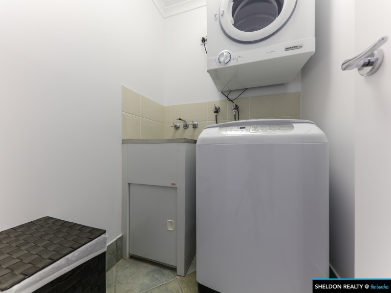 18/23-25 Veivers Road, Palm Cove QLD 4879