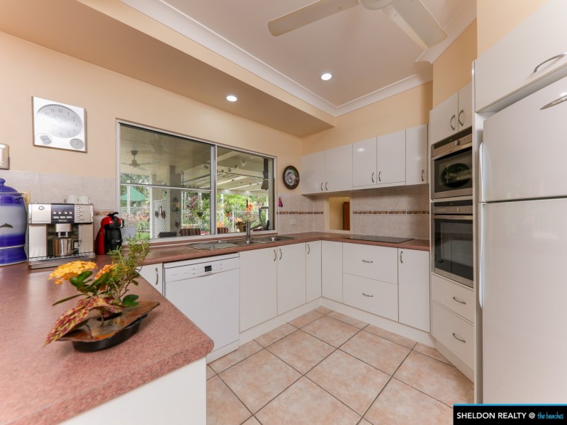 23 Beaver St, Clifton Beach QLD 4879