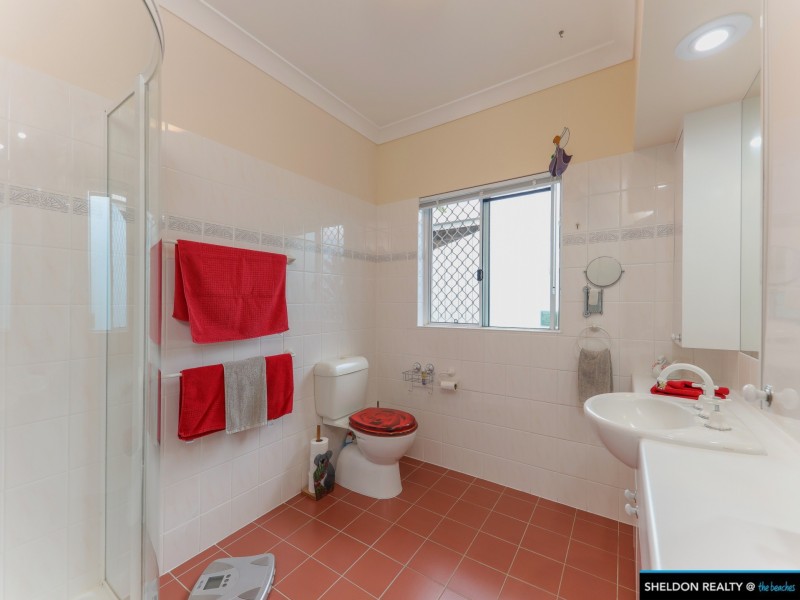 23 Beaver St, Clifton Beach QLD 4879