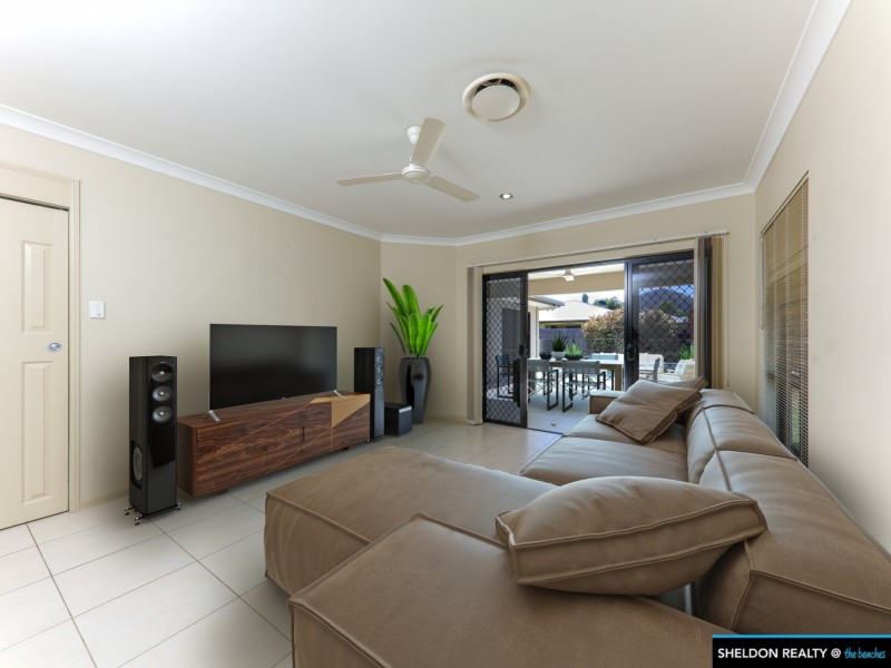 11 Chystanthus St, Trinity Park QLD 4879