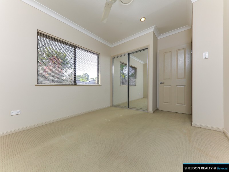 11 Chystanthus St, Trinity Park QLD 4879