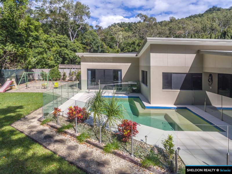 17 Megalong Close, Smithfield QLD 4878